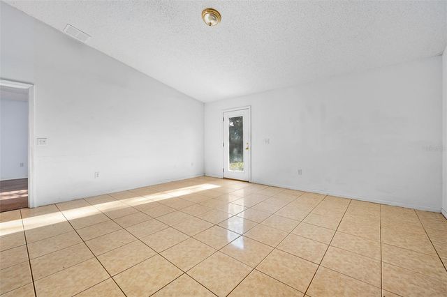 28 RICHLAND LANE, Palm Coast, FL 32164