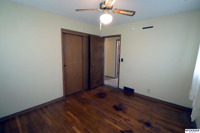 108 Hillside Drive, Bellevue, NE 68005