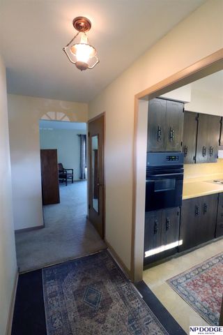 108 Hillside Drive, Bellevue, NE 68005