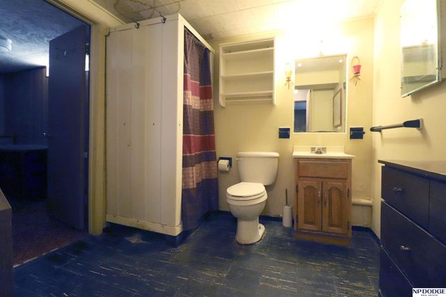 108 Hillside Drive, Bellevue, NE 68005