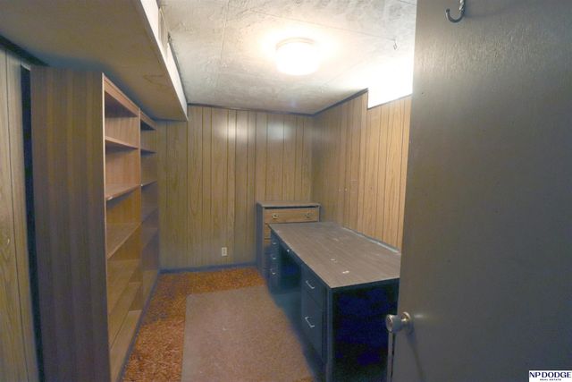 108 Hillside Drive, Bellevue, NE 68005