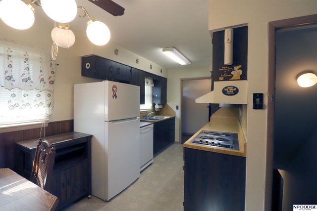 108 Hillside Drive, Bellevue, NE 68005