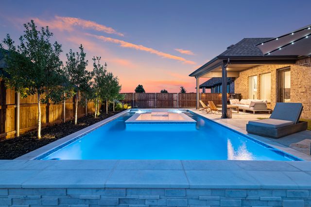 1625 Windflower Drive, Aubrey, TX 76227