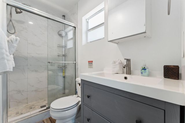 254 SW 8th Street, Dania Beach, FL 33004