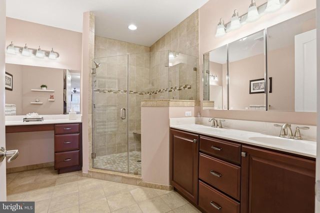 5213 MERIDIAN BLVD, Warrington, PA 18976