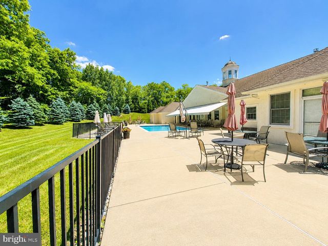 5213 MERIDIAN BLVD, Warrington, PA 18976