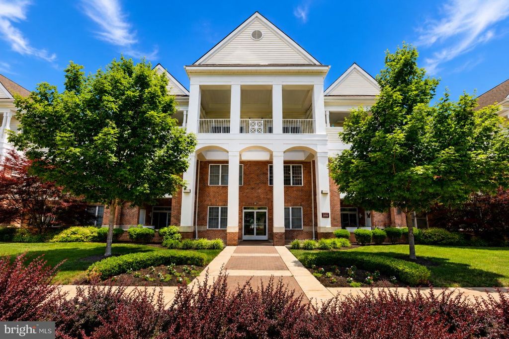 5213 MERIDIAN BLVD, Warrington, PA 18976