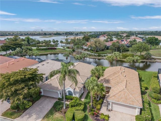 9544 Hemingway LN, Fort Myers, FL 33913