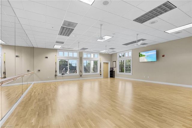 9544 Hemingway LN, Fort Myers, FL 33913