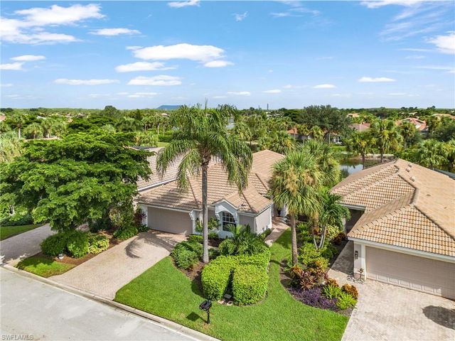 9544 Hemingway LN, Fort Myers, FL 33913