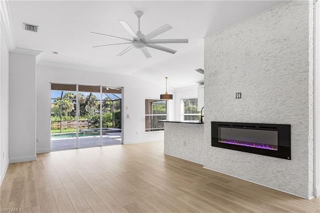 9544 Hemingway LN, Fort Myers, FL 33913