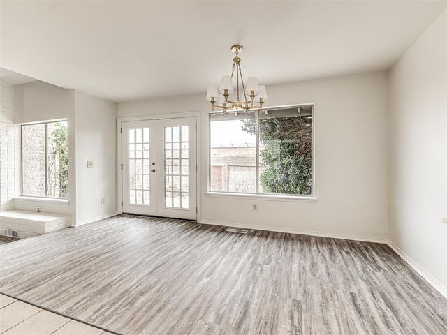 9822 Hefner Village Drive, Oklahoma City, OK 73162