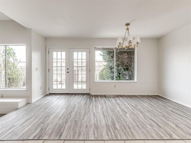 9822 Hefner Village Drive, Oklahoma City, OK 73162