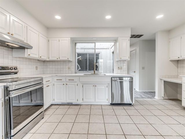 9822 Hefner Village Drive, Oklahoma City, OK 73162