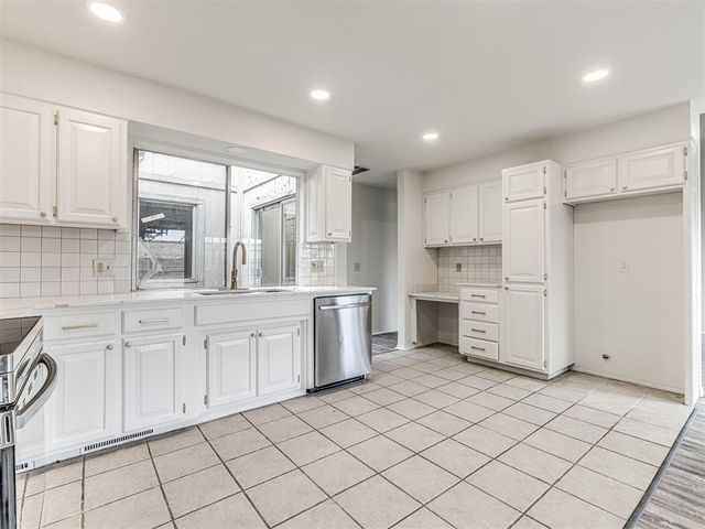 9822 Hefner Village Drive, Oklahoma City, OK 73162