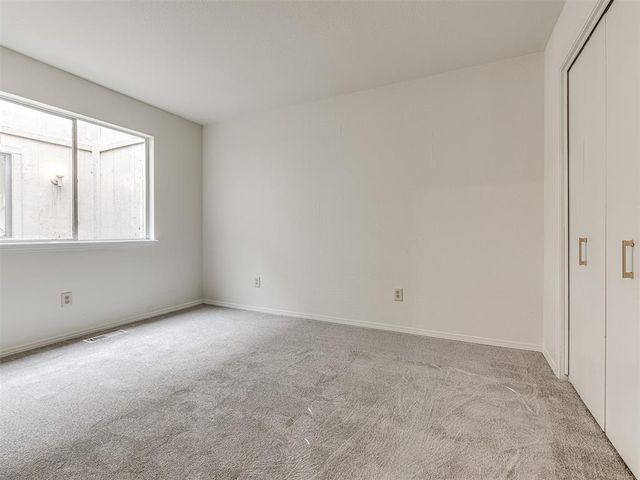 9822 Hefner Village Drive, Oklahoma City, OK 73162