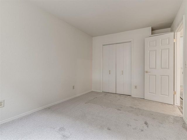 9822 Hefner Village Drive, Oklahoma City, OK 73162