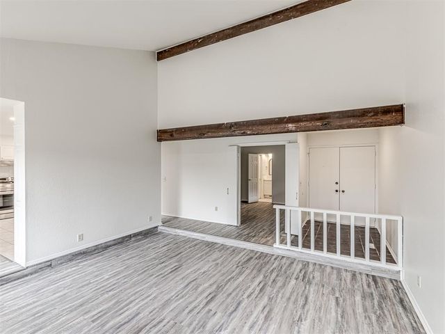 9822 Hefner Village Drive, Oklahoma City, OK 73162