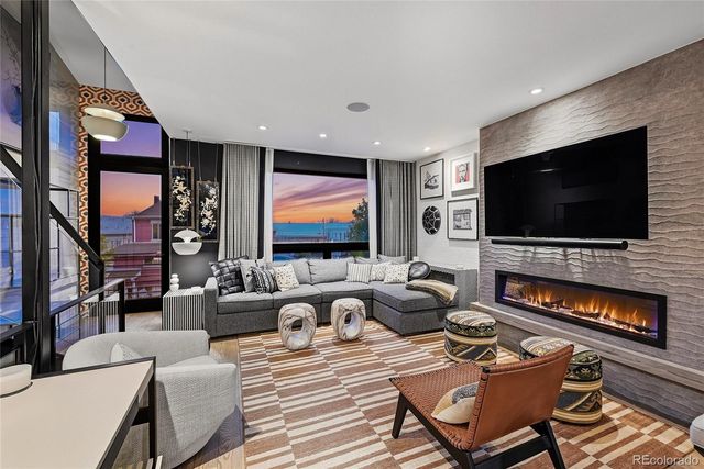 2483 W Caithness Place, Denver, CO 80211