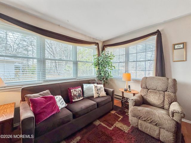 23 Higgins Court, Brick, NJ 08724