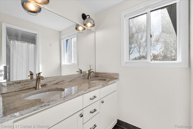 1133 Sutherland Street, Plymouth, MI 48170