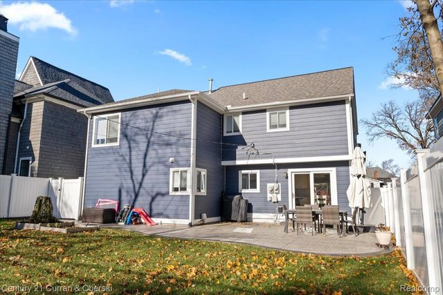 1133 Sutherland Street, Plymouth, MI 48170