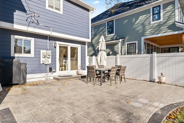 1133 Sutherland Street, Plymouth, MI 48170