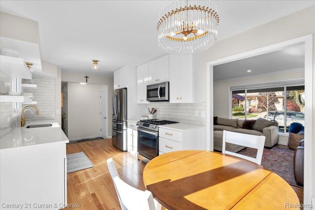 1133 Sutherland Street, Plymouth, MI 48170