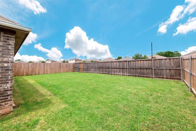 4142 Perch Drive, Forney, TX 75126