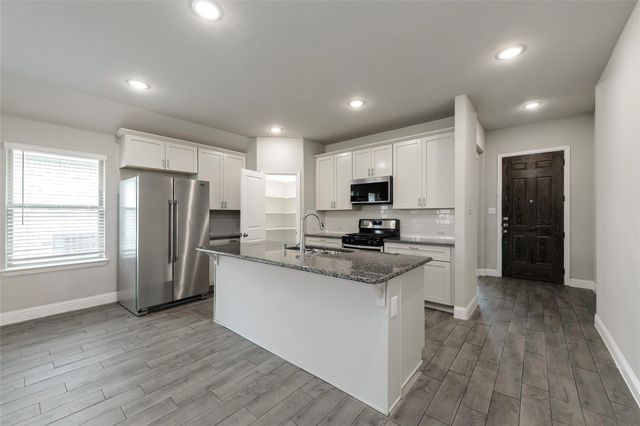 4142 Perch Drive, Forney, TX 75126