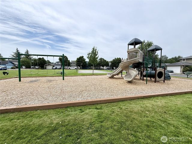 14812 45th Drive NE, Marysville, WA 98271