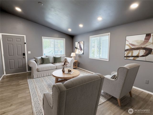 14812 45th Drive NE, Marysville, WA 98271