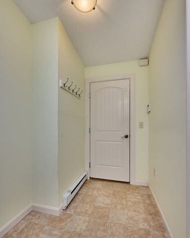 471 Flat Hills Rd, Amherst, MA 01002