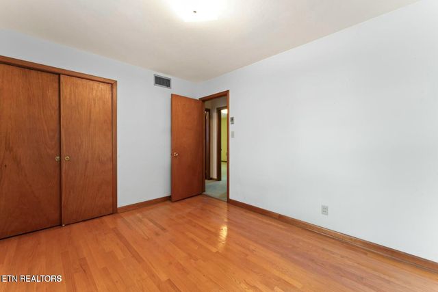 2015 Mountair Drive, Knoxville, TN 37924