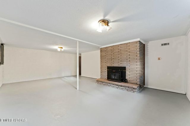 2015 Mountair Drive, Knoxville, TN 37924