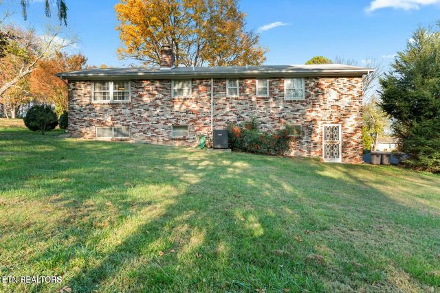 2015 Mountair Drive, Knoxville, TN 37924
