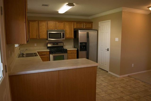 1708 Darjeeling DR, Pflugerville, TX 78660