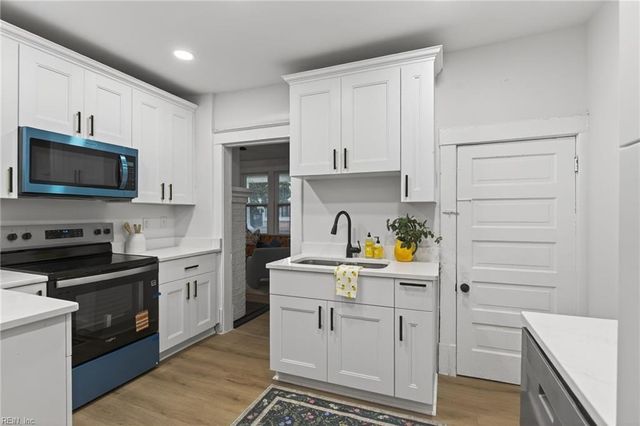 232 52nd ST, Newport News, VA 23607