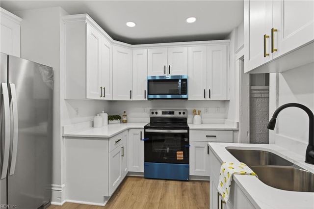 232 52nd ST, Newport News, VA 23607