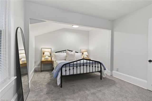 232 52nd ST, Newport News, VA 23607