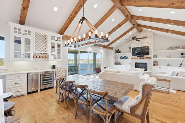 7105 W Hells Gate Drive, Strawn, TX 76475