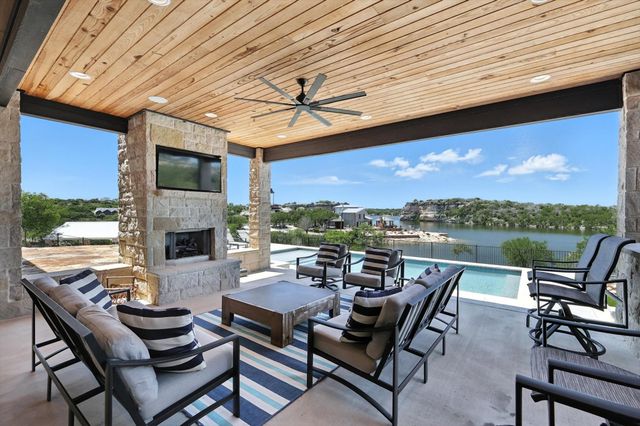 7105 W Hells Gate Drive, Strawn, TX 76475