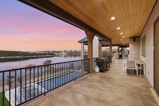 7105 W Hells Gate Drive, Strawn, TX 76475