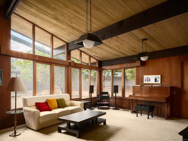 10535 Fuerte Drive, La Mesa, CA 91941