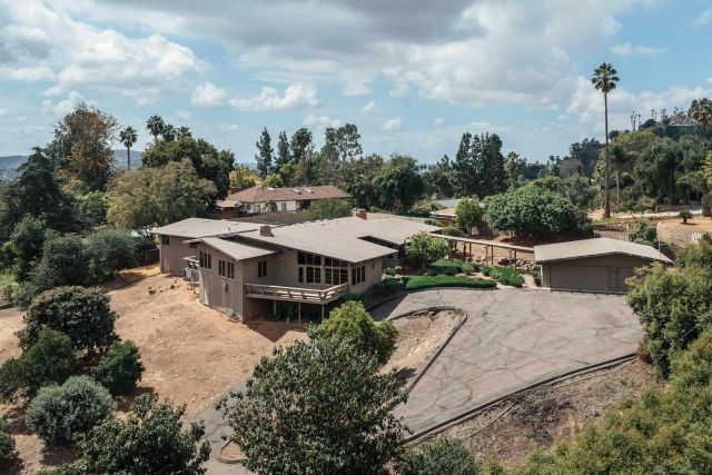 10535 Fuerte Drive, La Mesa, CA 91941