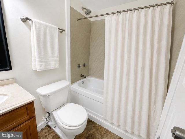408 WEST CT, Glen Burnie, MD 21061