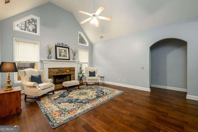 284 Graymist Path, Loganville, GA 30052