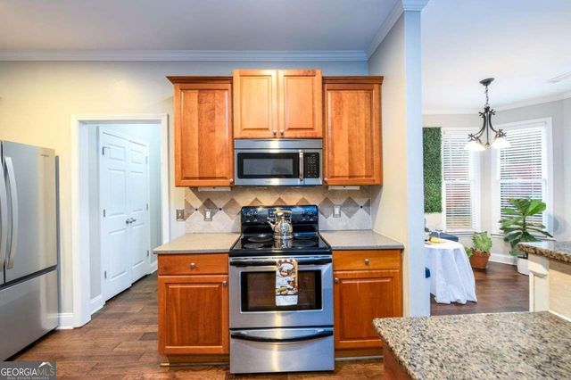 284 Graymist Path, Loganville, GA 30052