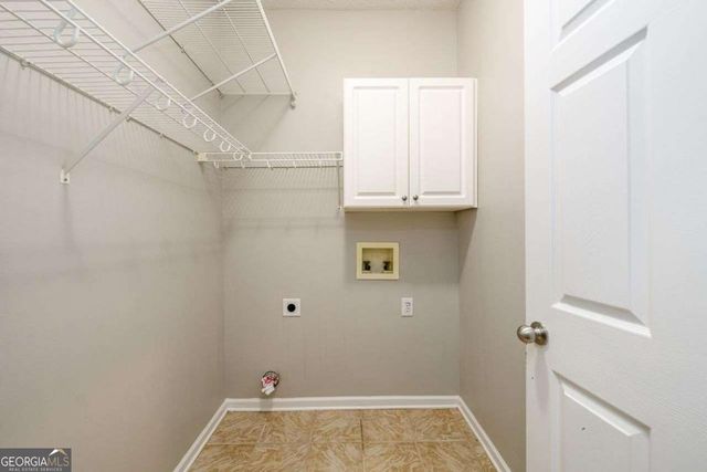 284 Graymist Path, Loganville, GA 30052