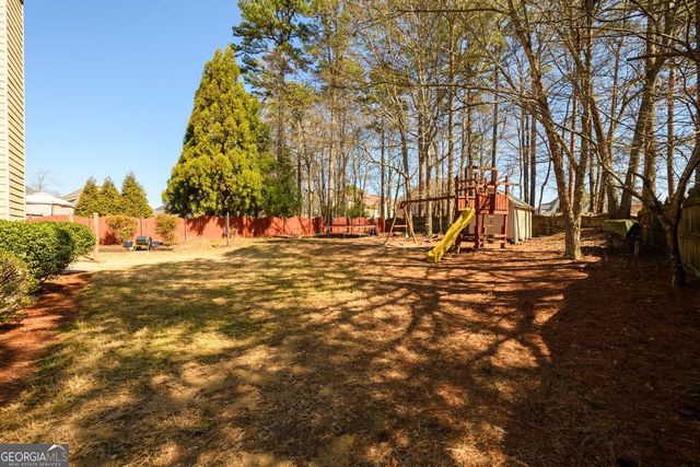 284 Graymist Path, Loganville, GA 30052